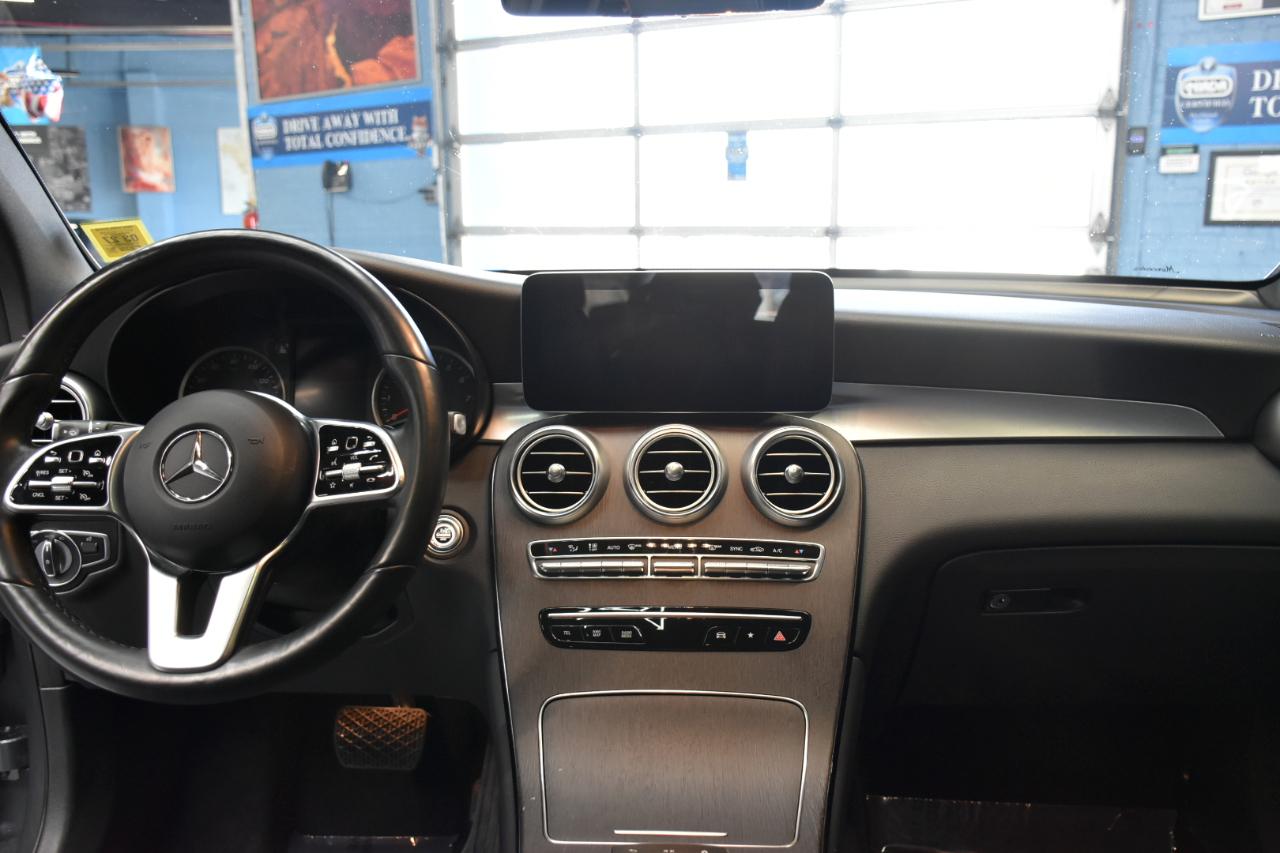 Mercedes-Benz GLC-Class Coupe GLC300 4MATIC 2021