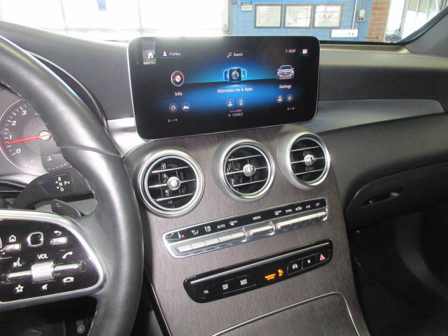 Mercedes-Benz GLC-Class Coupe GLC300 4MATIC 2021