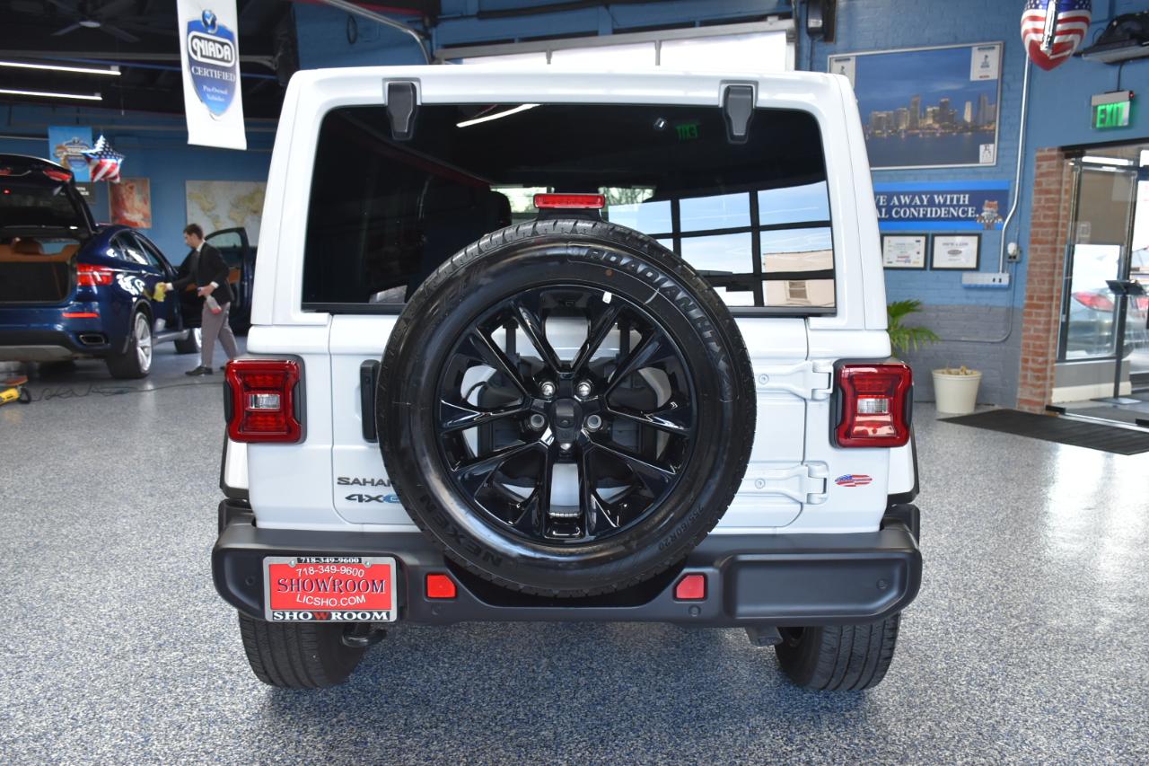 Jeep Wrangler 4xe Sahara 2025