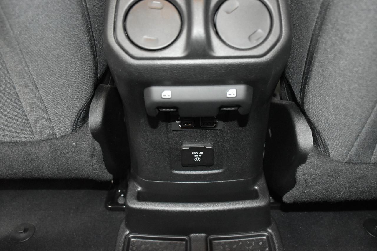 Jeep Wrangler 4xe Sahara 2025