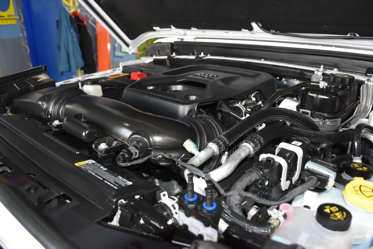 Jeep Wrangler 4xe Sahara 2025