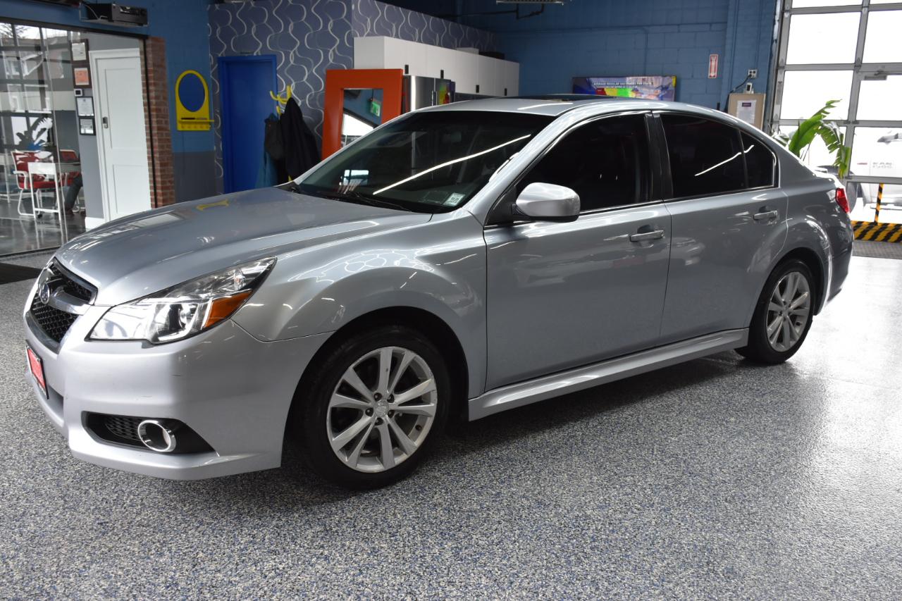 Subaru Legacy 2.5i Limited 2013