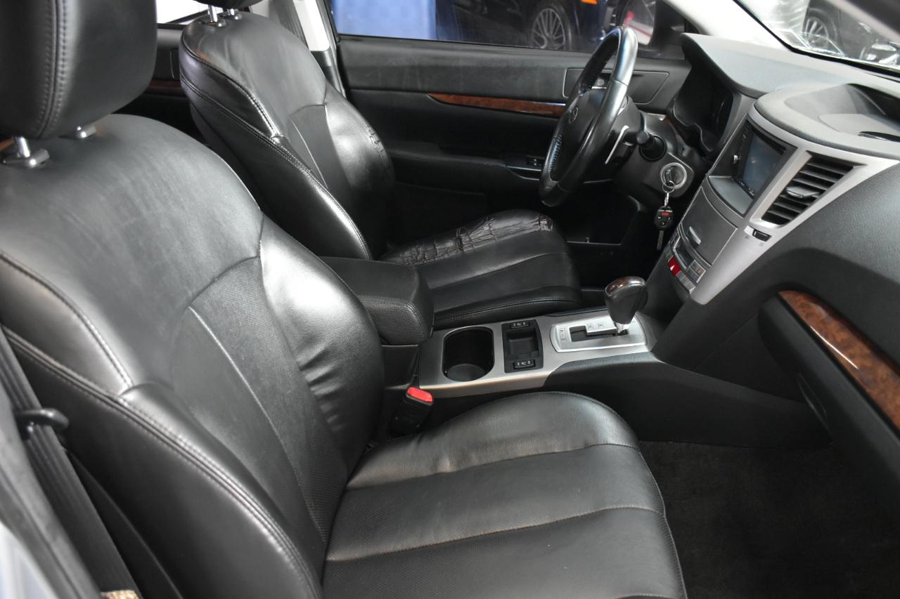 Subaru Legacy 2.5i Limited 2013