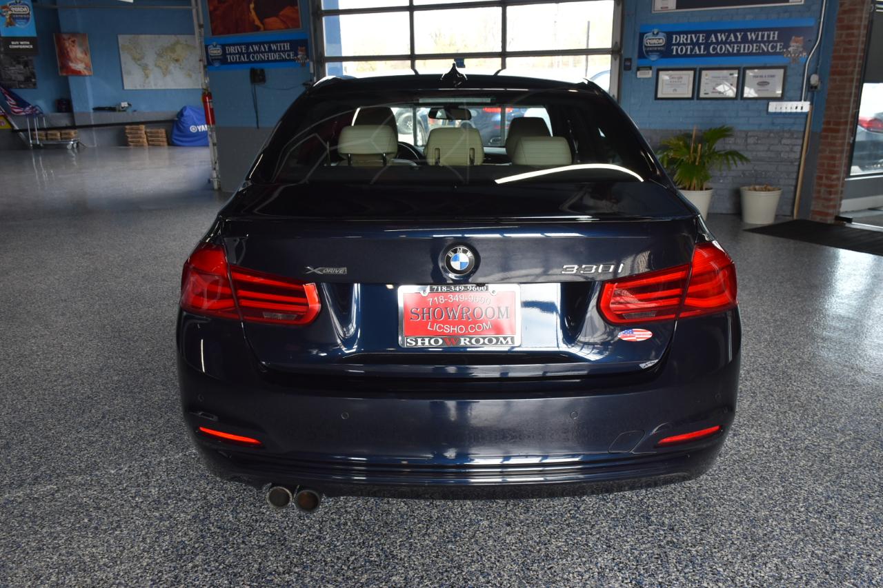 BMW 3-Series 330i xDrive SULEV Sedan 2017