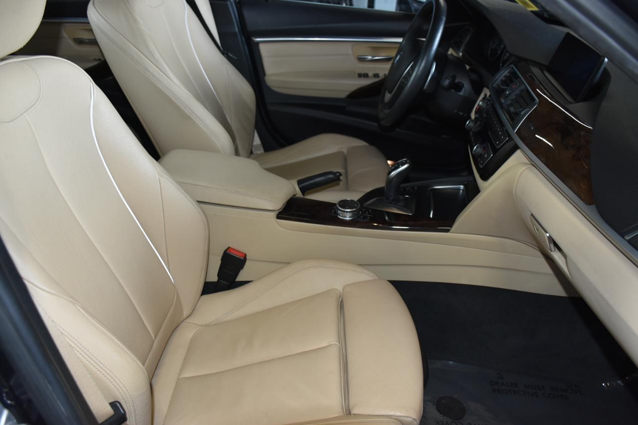 BMW 3-Series 330i xDrive SULEV Sedan 2017