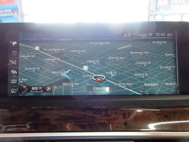 BMW 3-Series 330i xDrive SULEV Sedan 2017