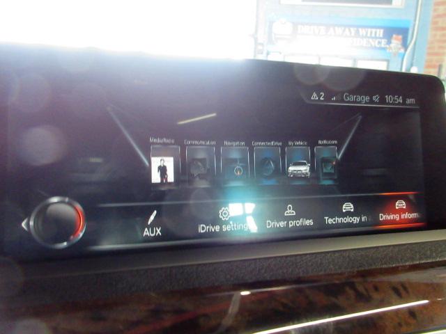 BMW 3-Series 330i xDrive SULEV Sedan 2017