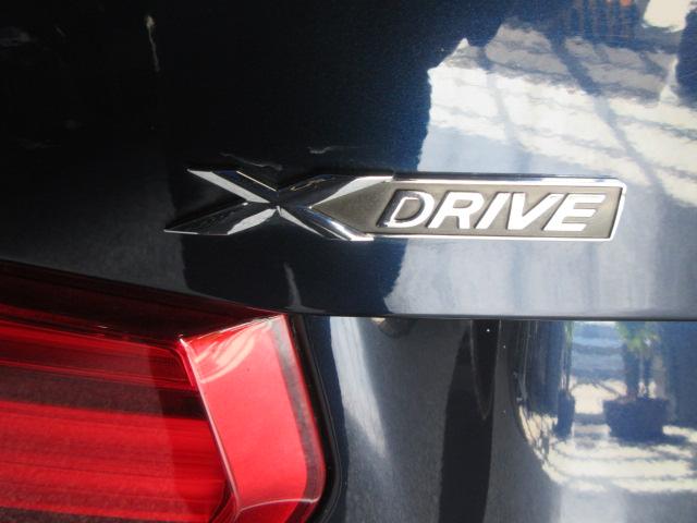 BMW 3-Series 330i xDrive SULEV Sedan 2017