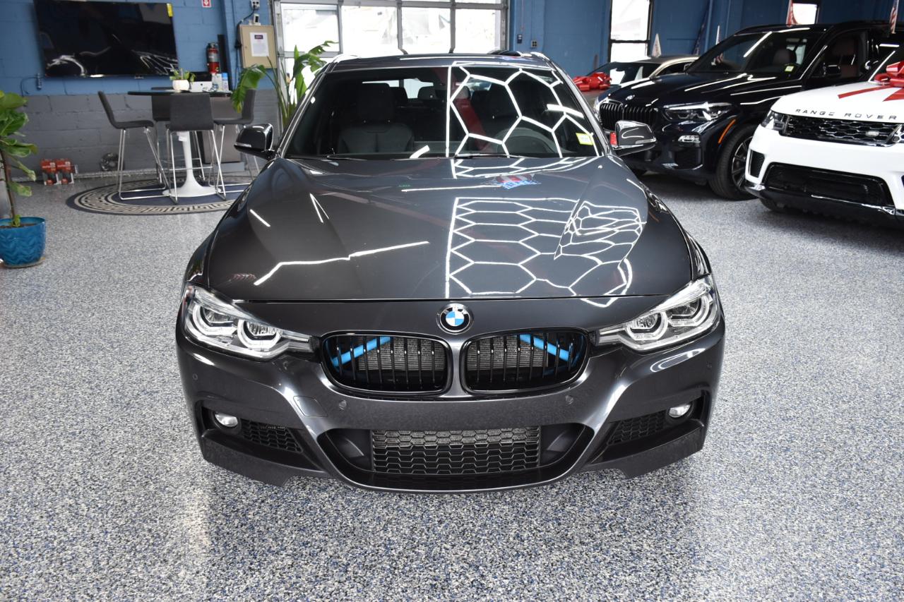 BMW 3-Series  2018