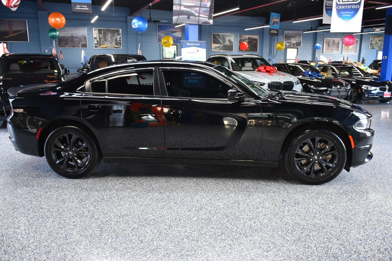 Dodge Charger SXT AWD 2022