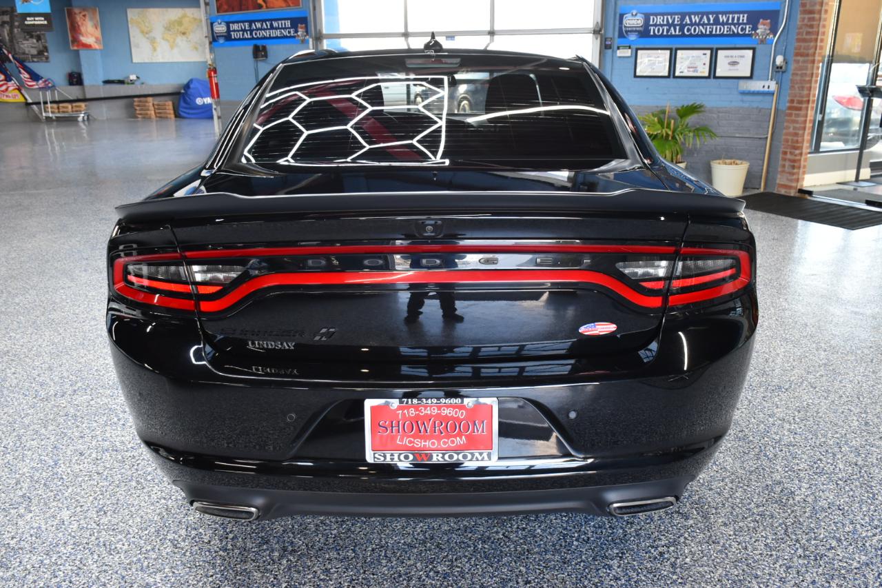 Dodge Charger SXT AWD 2022