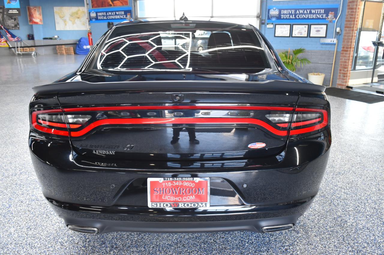 Dodge Charger SXT AWD 2022