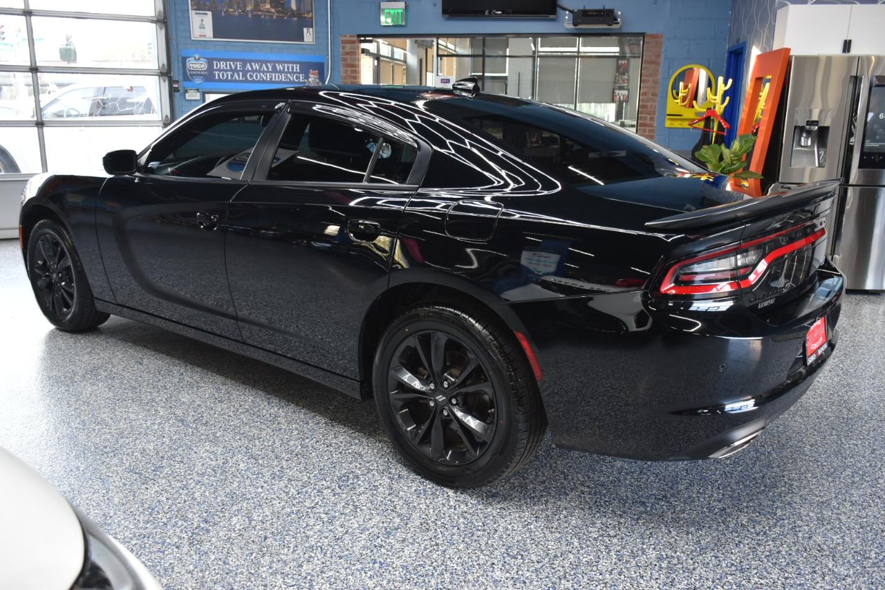Dodge Charger SXT AWD 2022