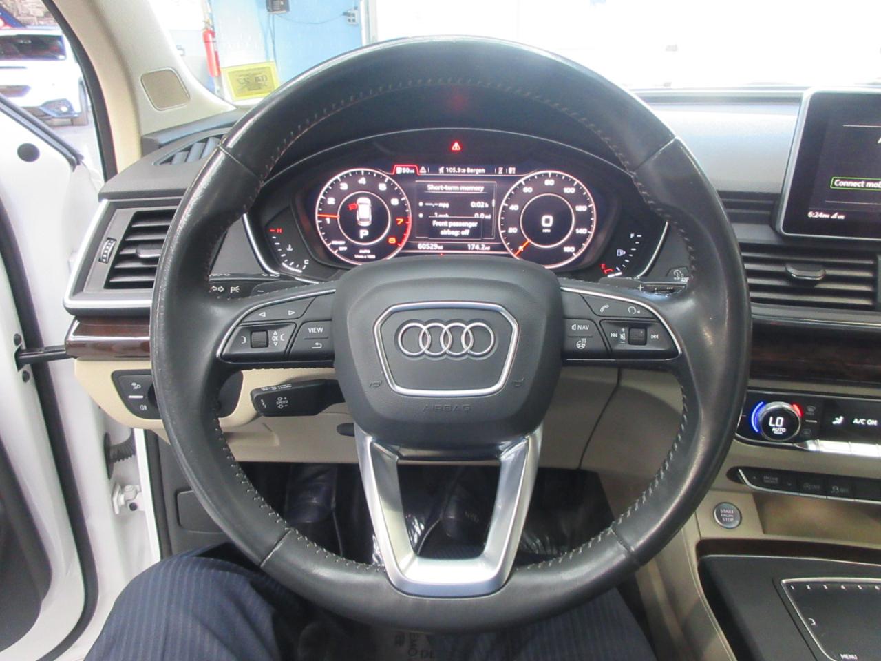 Audi Q5 2.0T Premium Plus quattro 2018