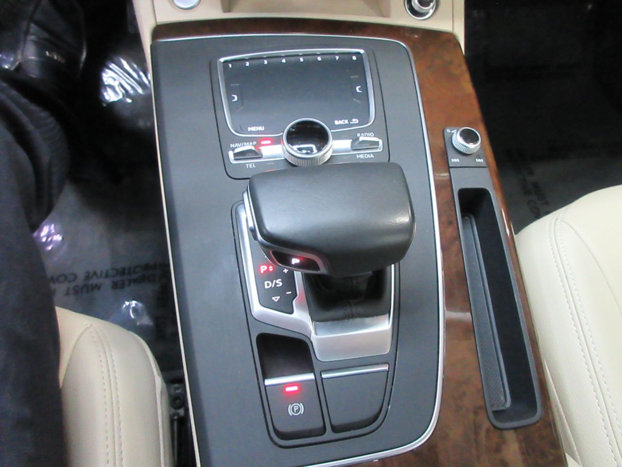 Audi Q5 2.0T Premium Plus quattro 2018