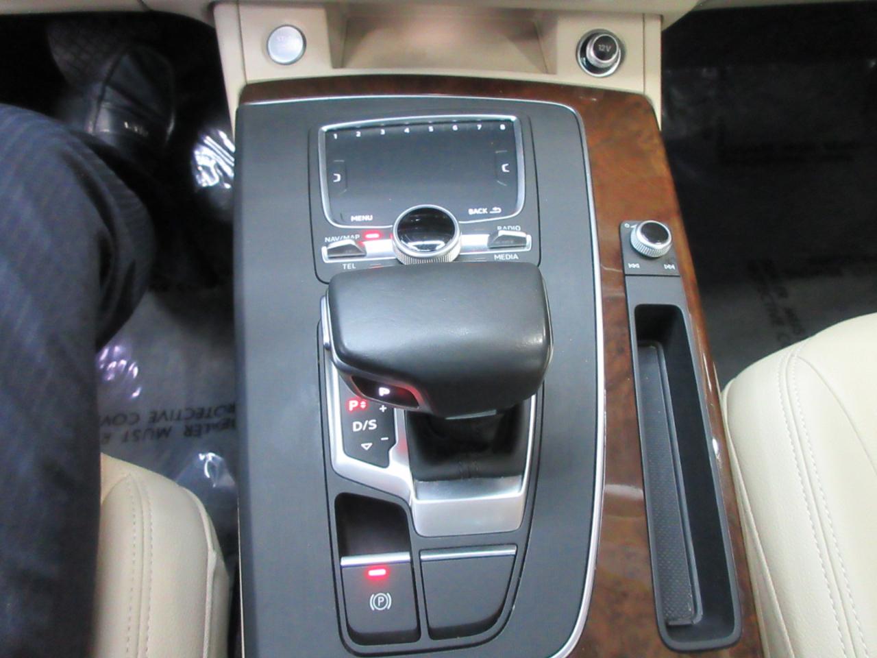 Audi Q5 2.0T Premium Plus quattro 2018