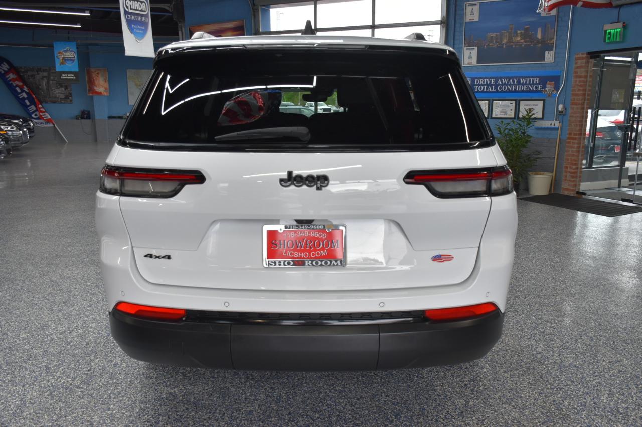 Jeep Grand Cherokee L Laredo 4D SUV 4WD 2024