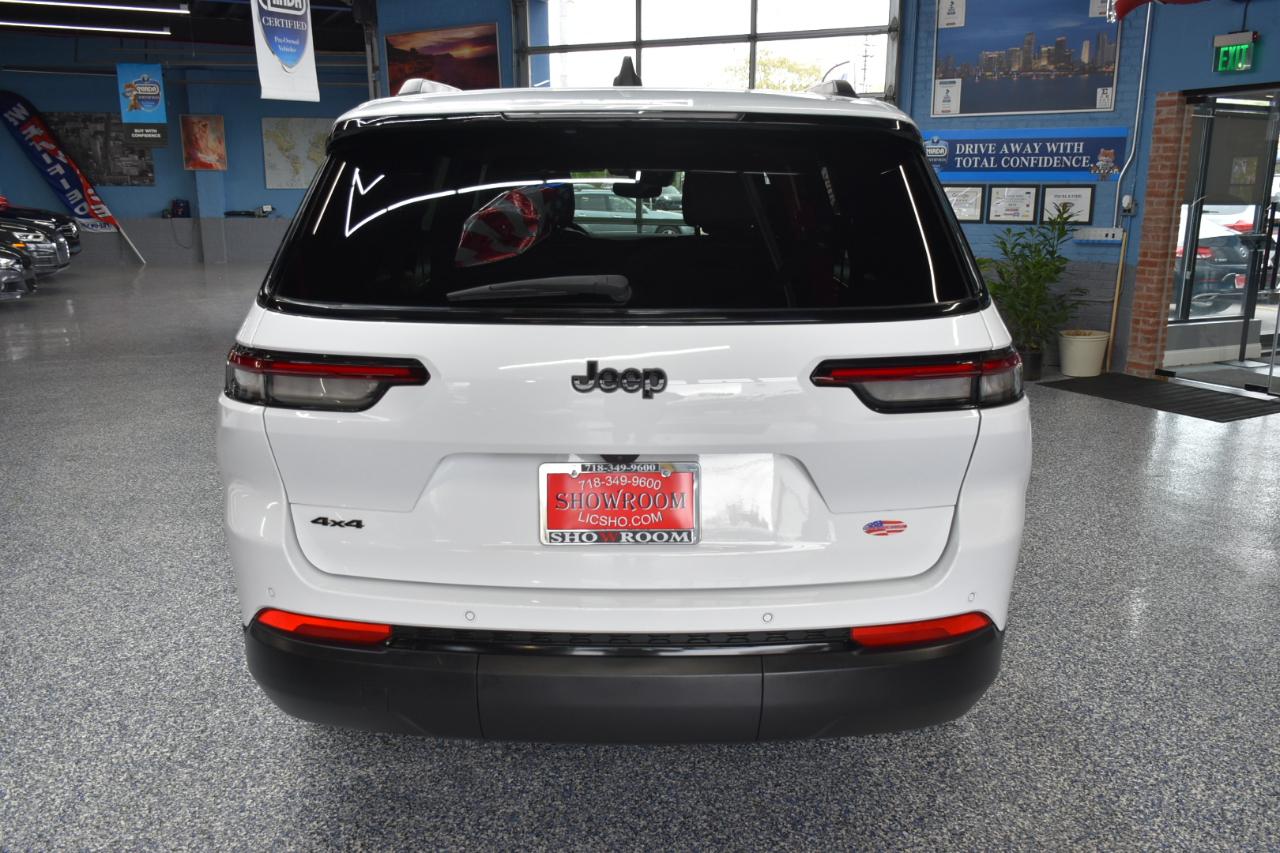 Jeep Grand Cherokee L Laredo 4D SUV 4WD 2024