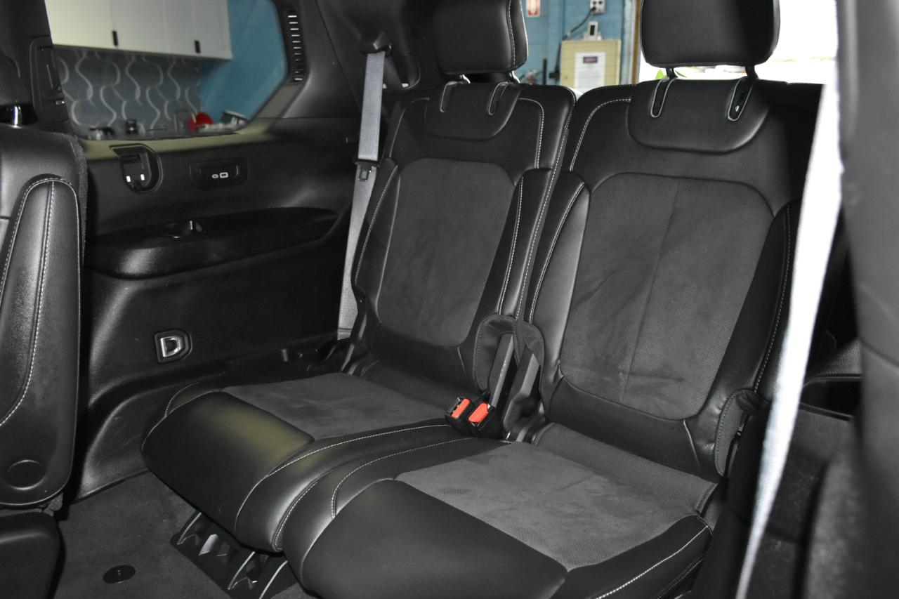 Jeep Grand Cherokee L Laredo 4D SUV 4WD 2024