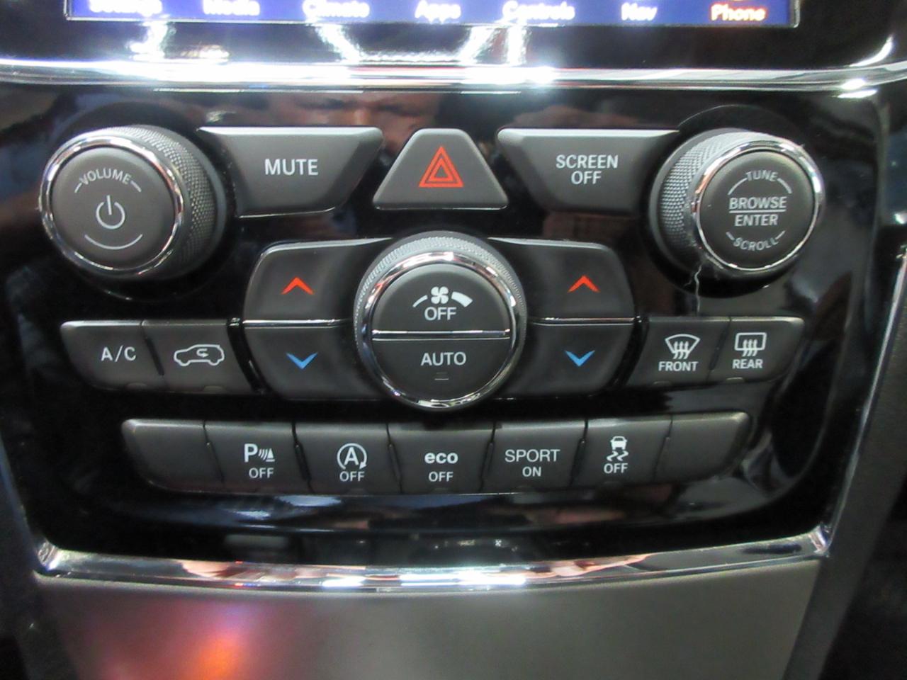 Jeep Grand Cherokee Limited 4WD 2021