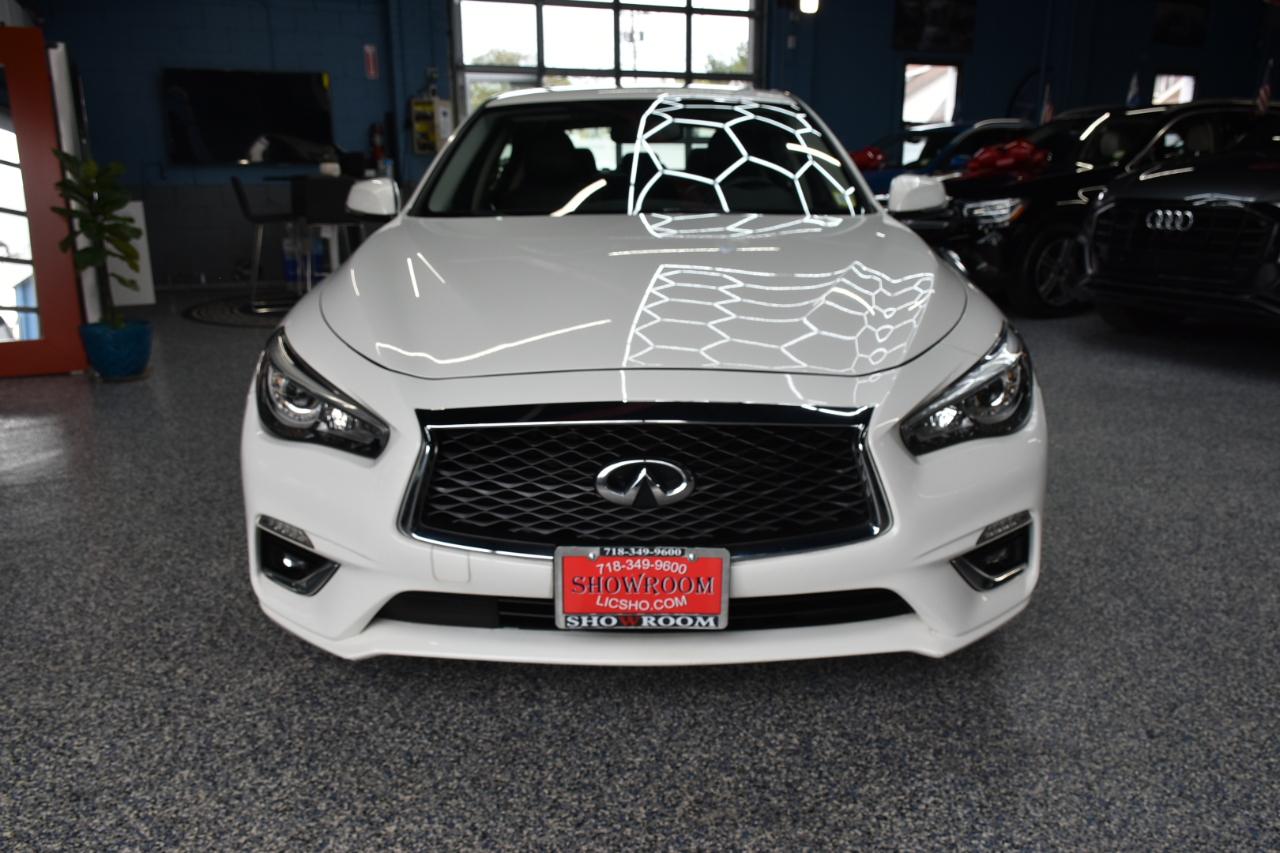 Infiniti Q50 3.0t LUXE AWD 2019