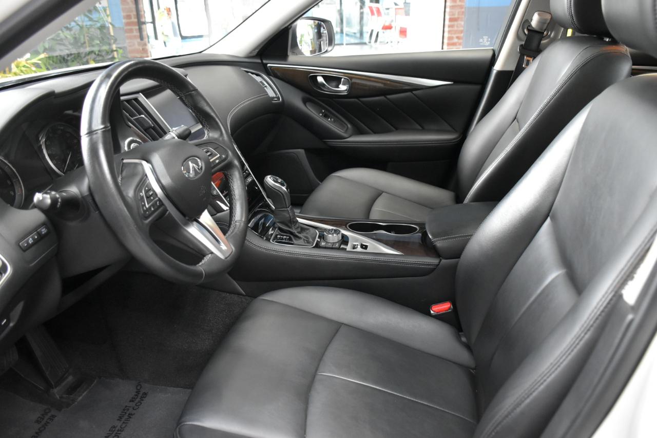 Infiniti Q50 3.0t LUXE AWD 2019