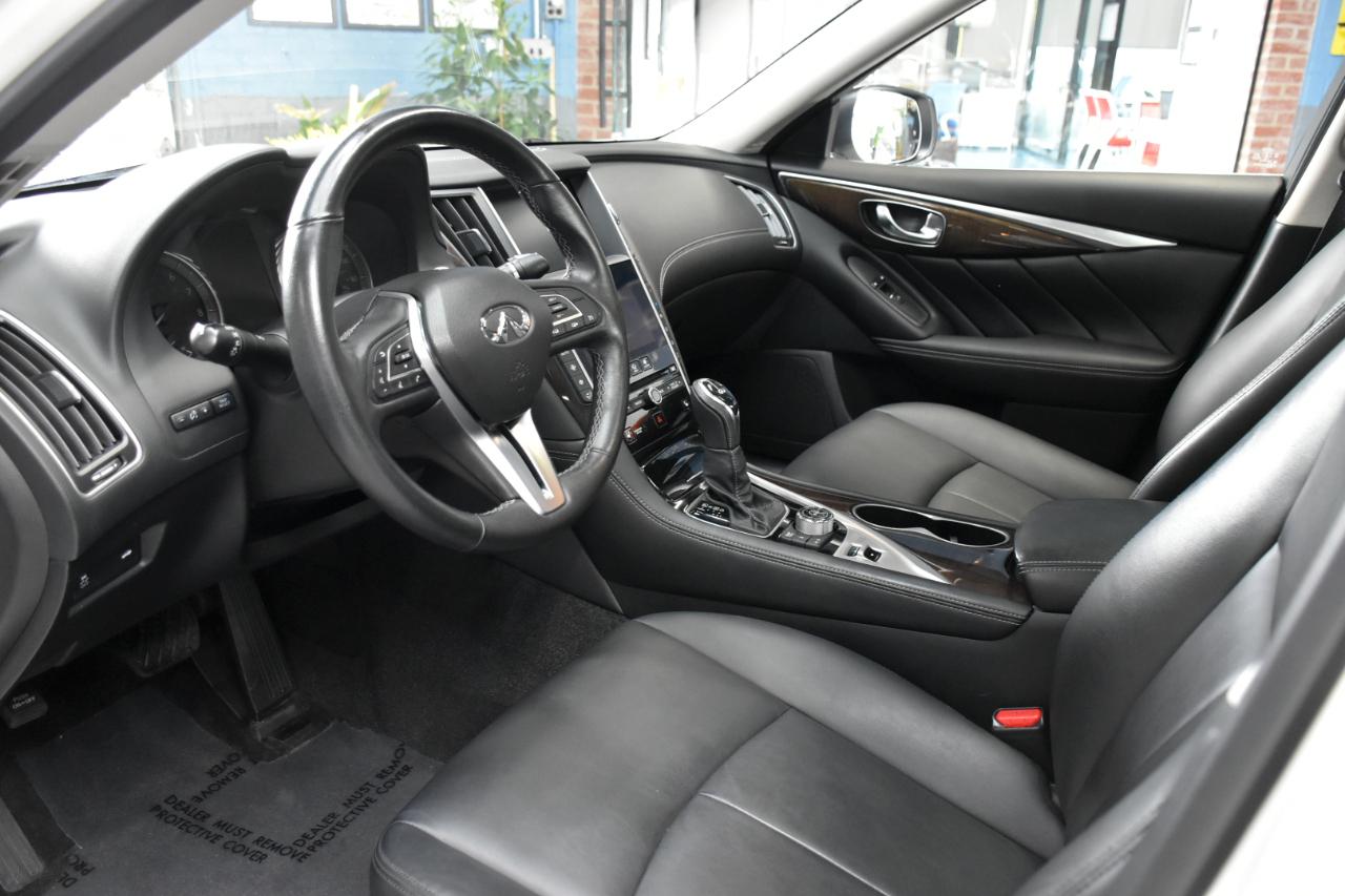 Infiniti Q50 3.0t LUXE AWD 2019