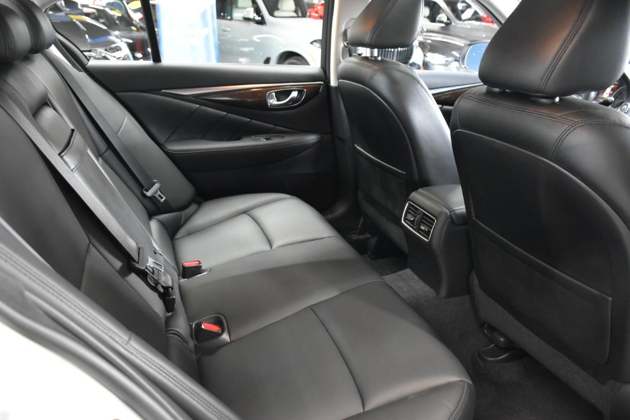 Infiniti Q50 3.0t LUXE AWD 2019