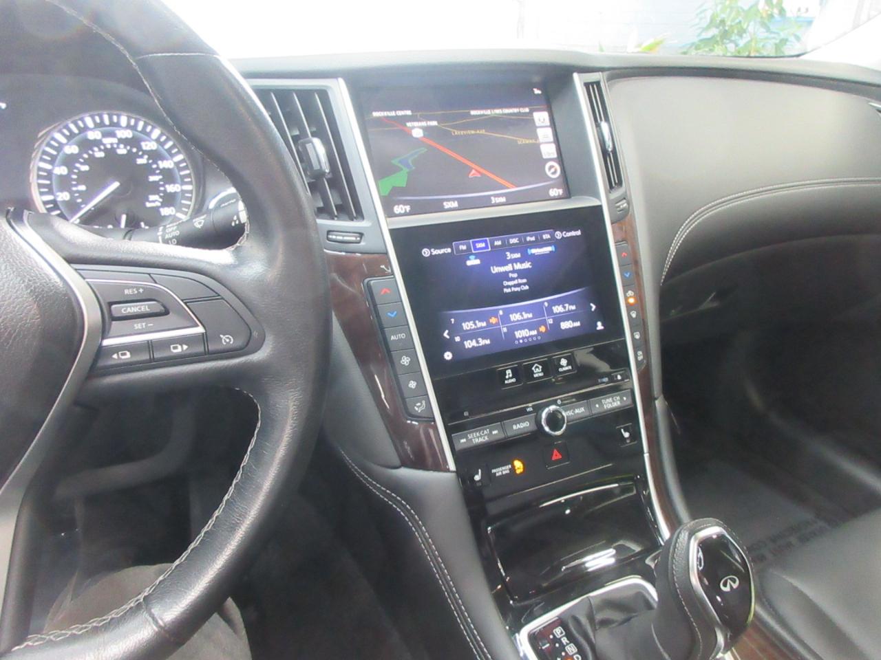 Infiniti Q50 3.0t LUXE AWD 2019
