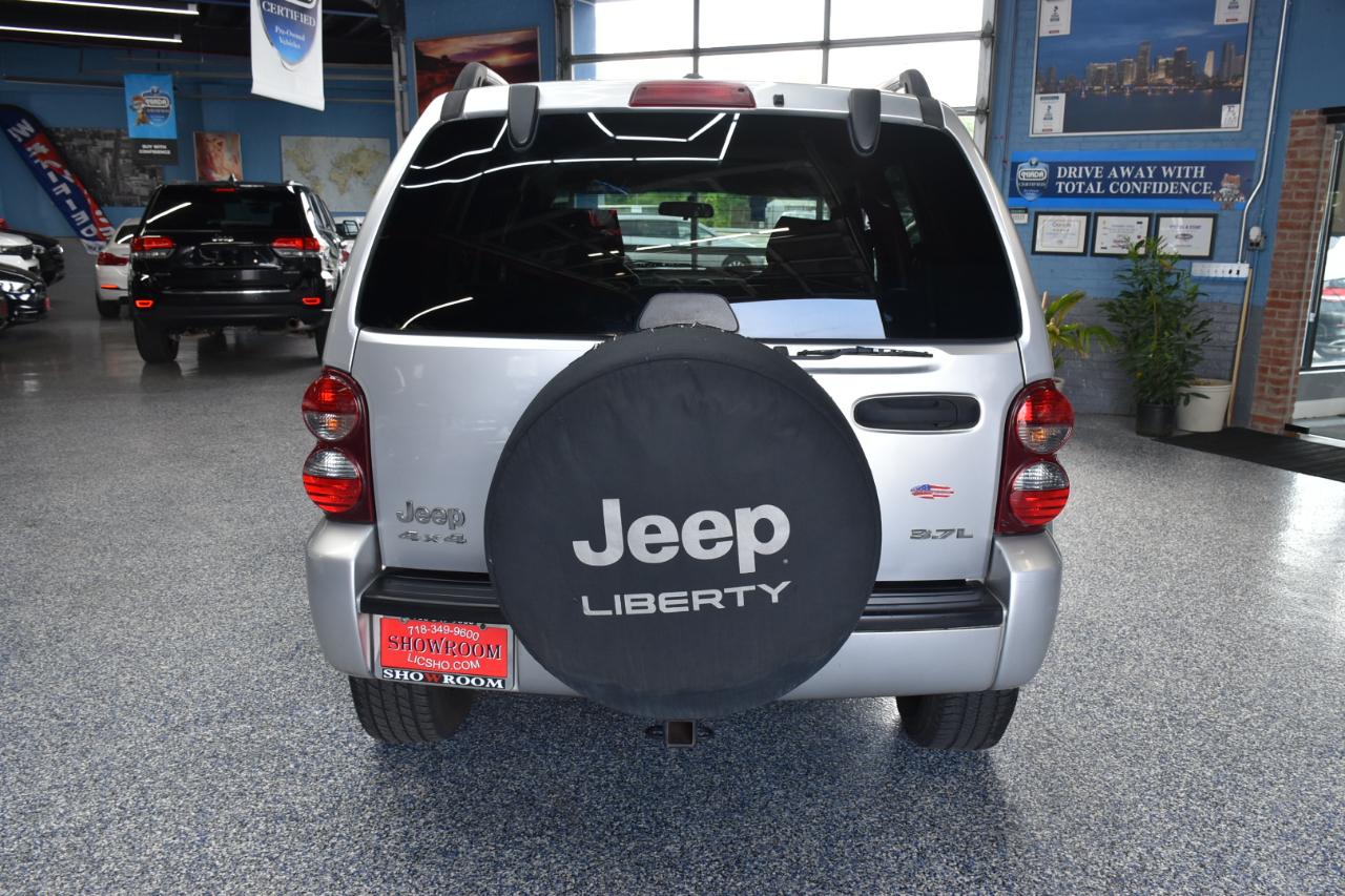 Jeep Liberty Sport 4WD 2006