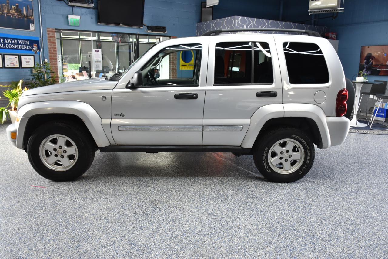 Jeep Liberty Sport 4WD 2006