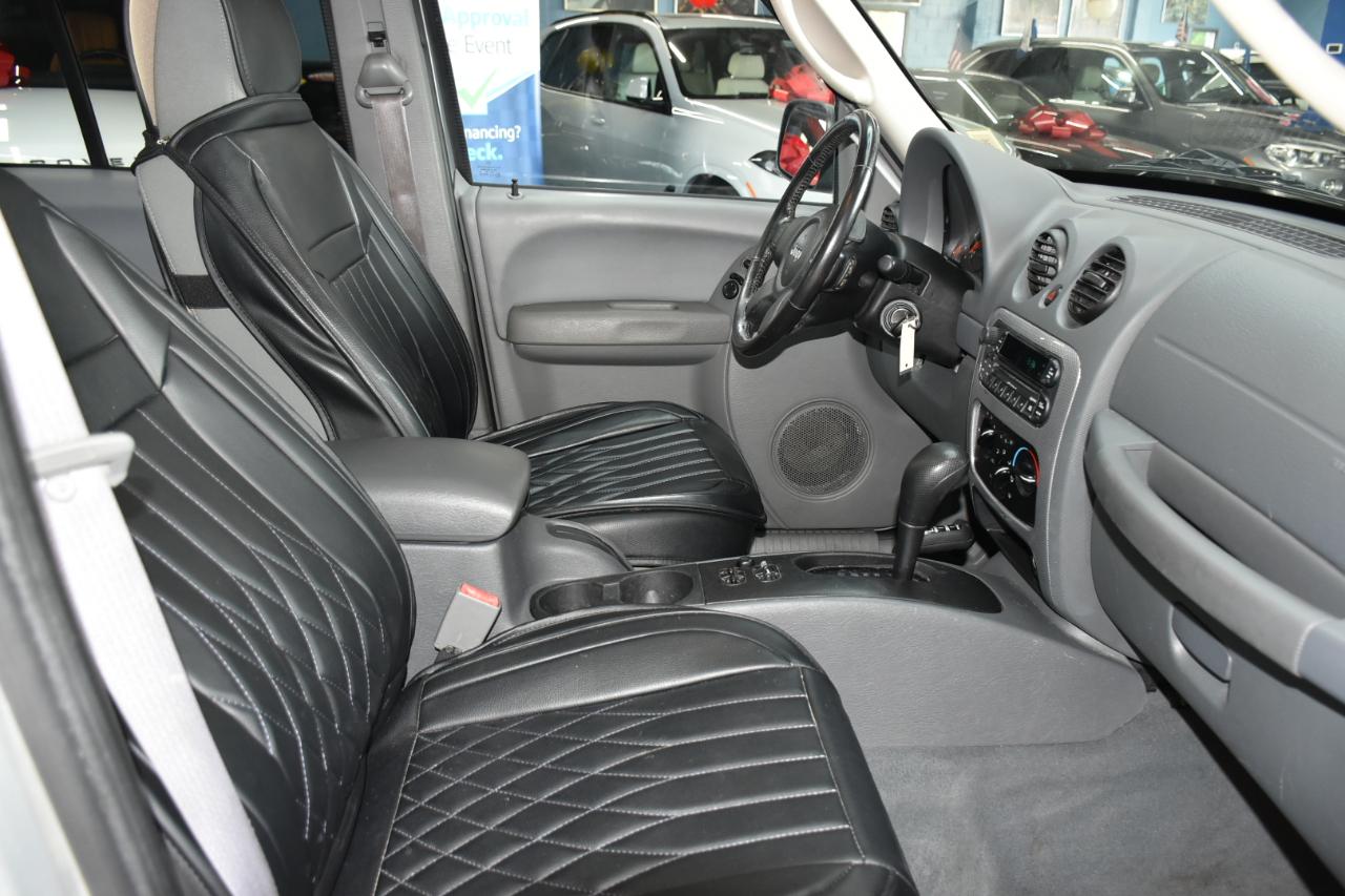 Jeep Liberty Sport 4WD 2006