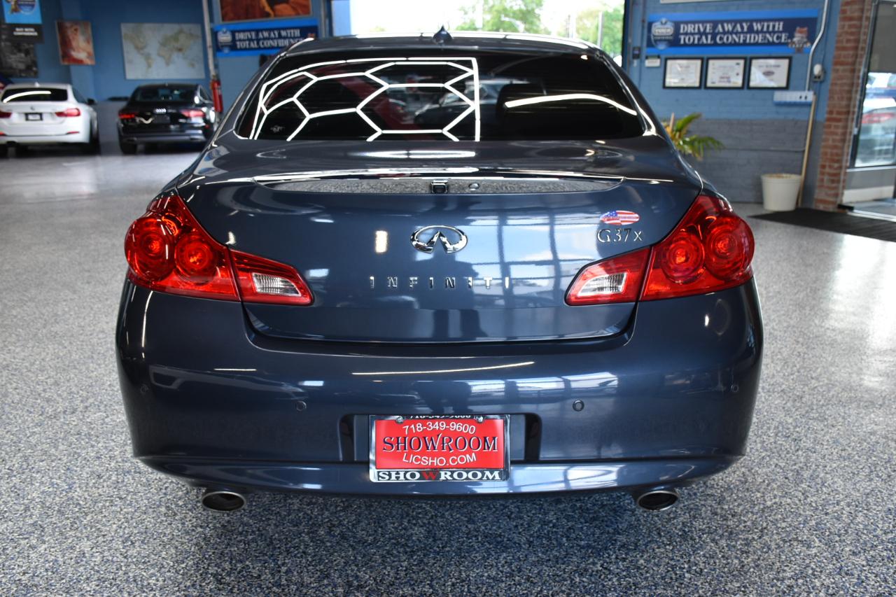 Infiniti G Sedan G37x AWD 2011