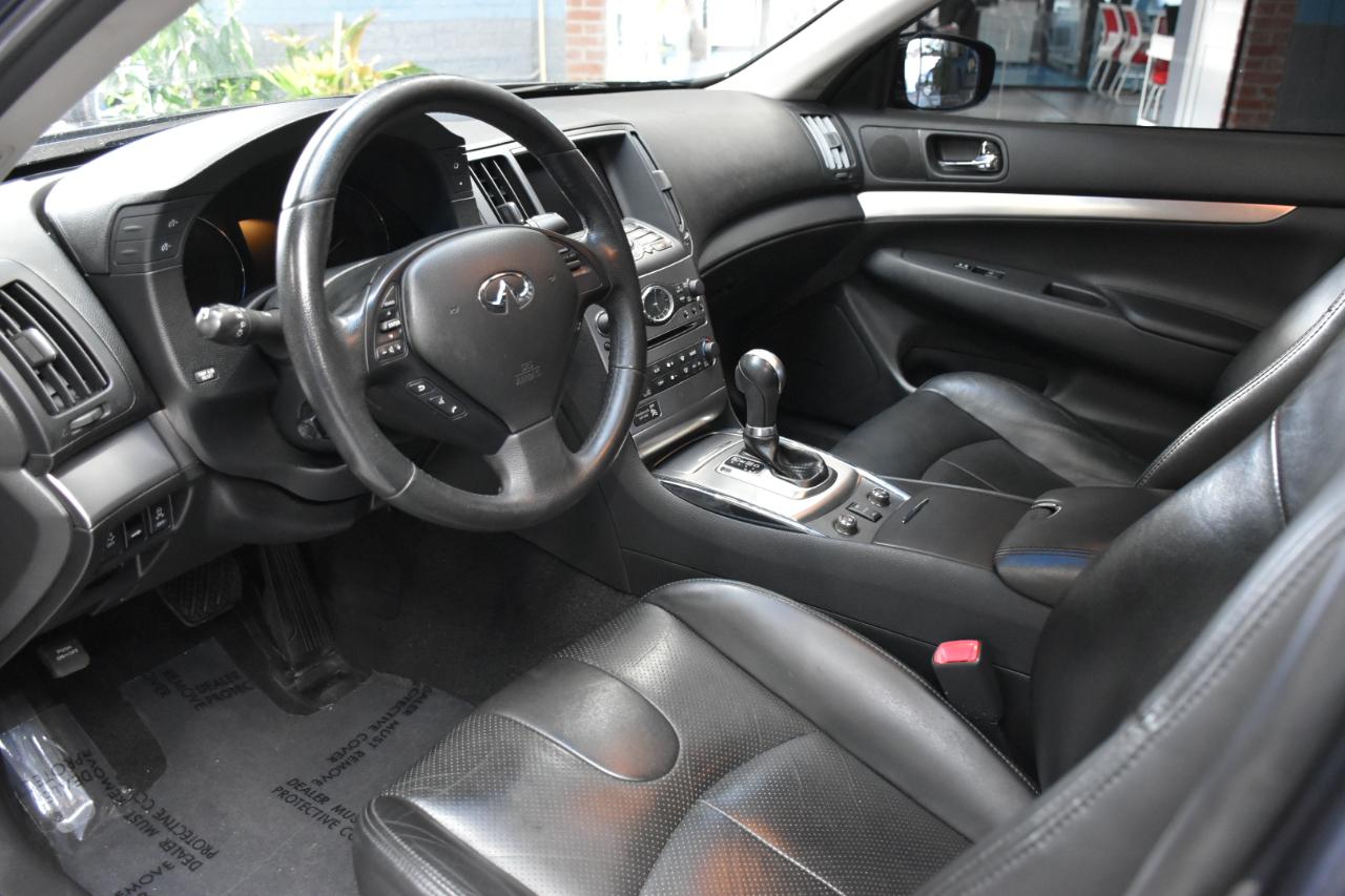 Infiniti G Sedan G37x AWD 2011