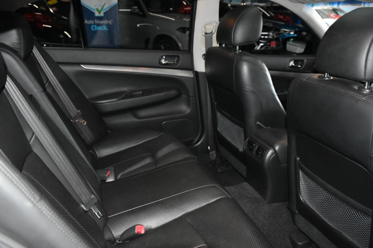 Infiniti G Sedan G37x AWD 2011