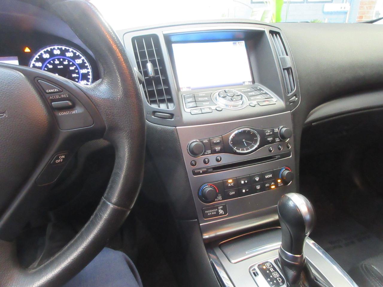 Infiniti G Sedan G37x AWD 2011