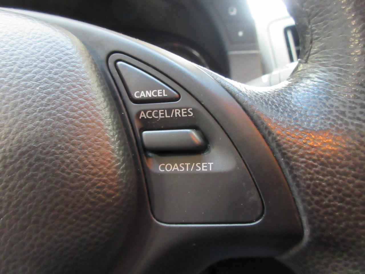 Infiniti G Sedan G37x AWD 2011