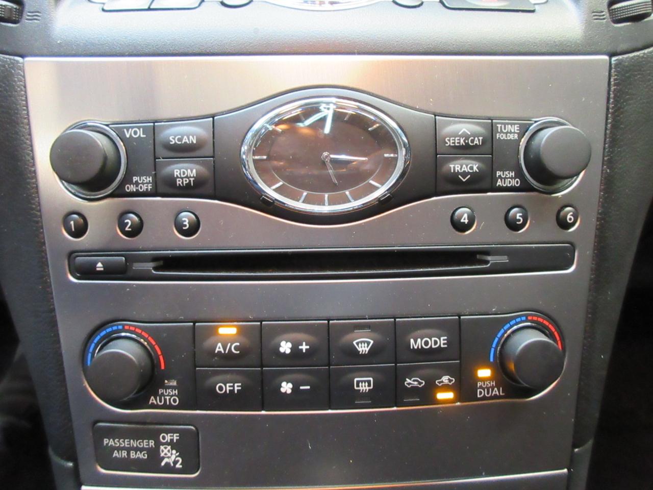 Infiniti G Sedan G37x AWD 2011