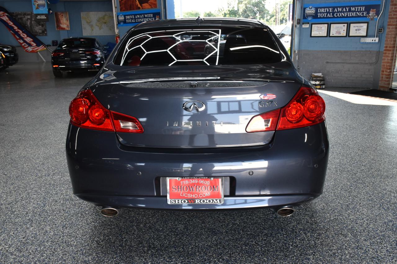 Infiniti G Sedan G37x AWD 2011