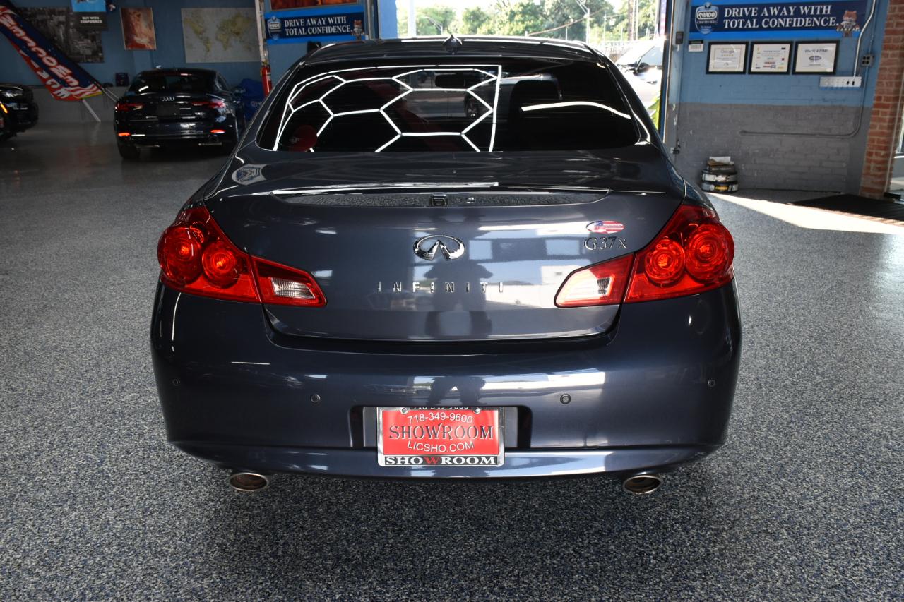Infiniti G Sedan G37x AWD 2011