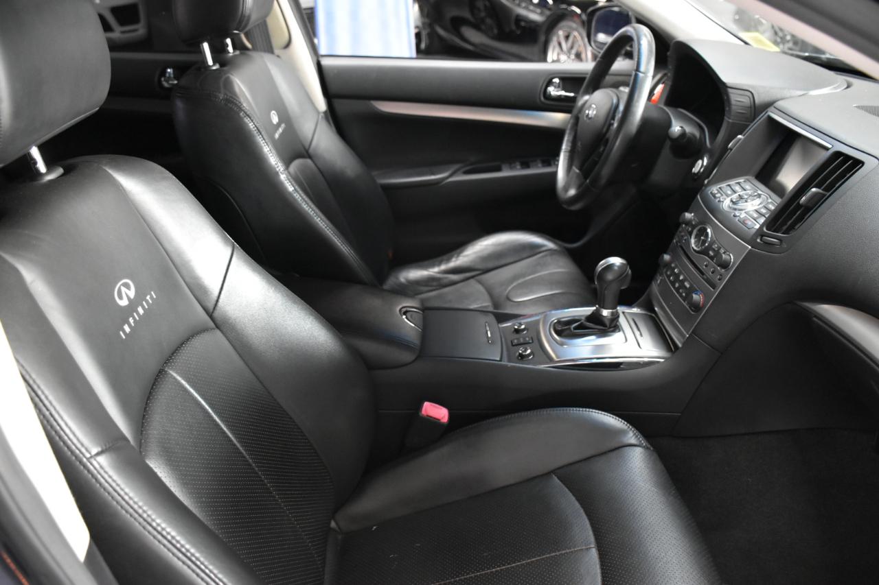 Infiniti G Sedan G37x AWD 2011