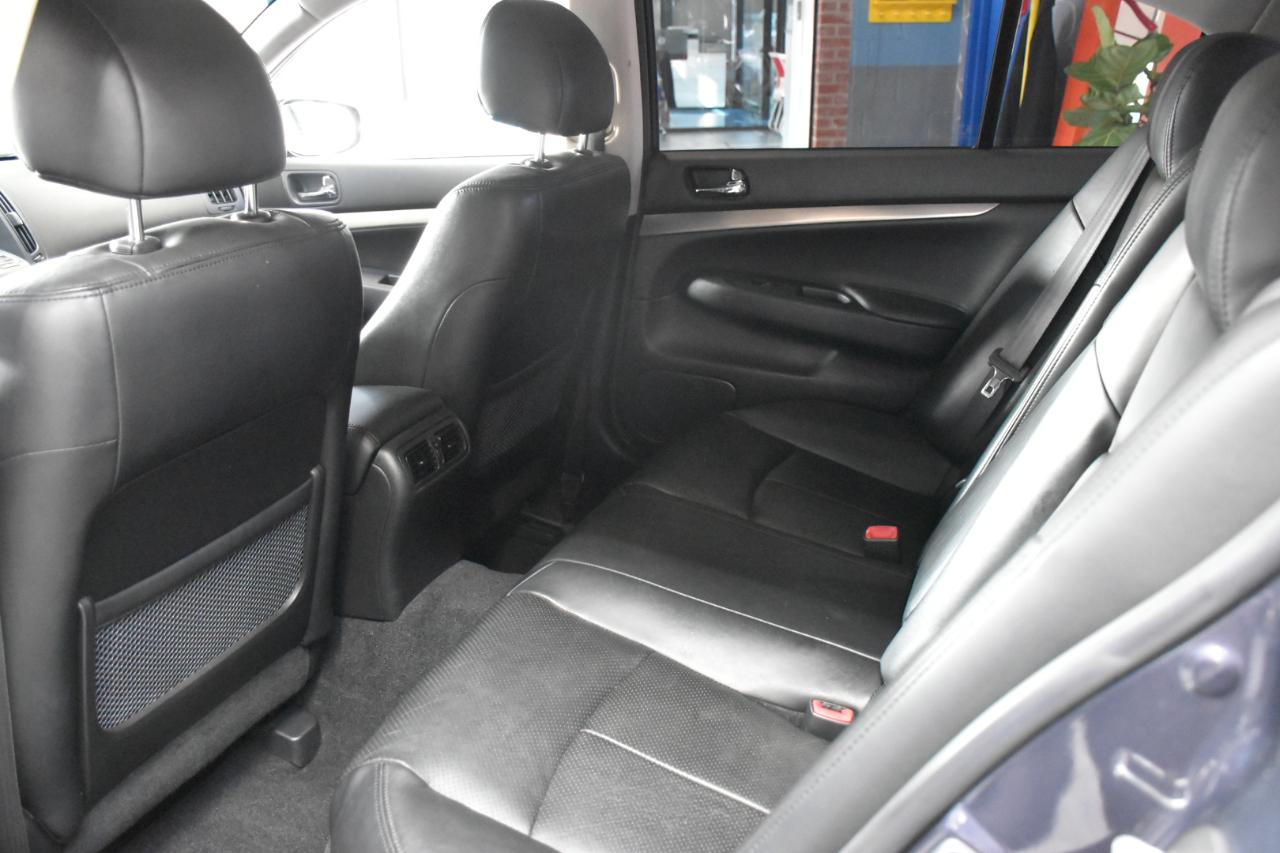 Infiniti G Sedan G37x AWD 2011