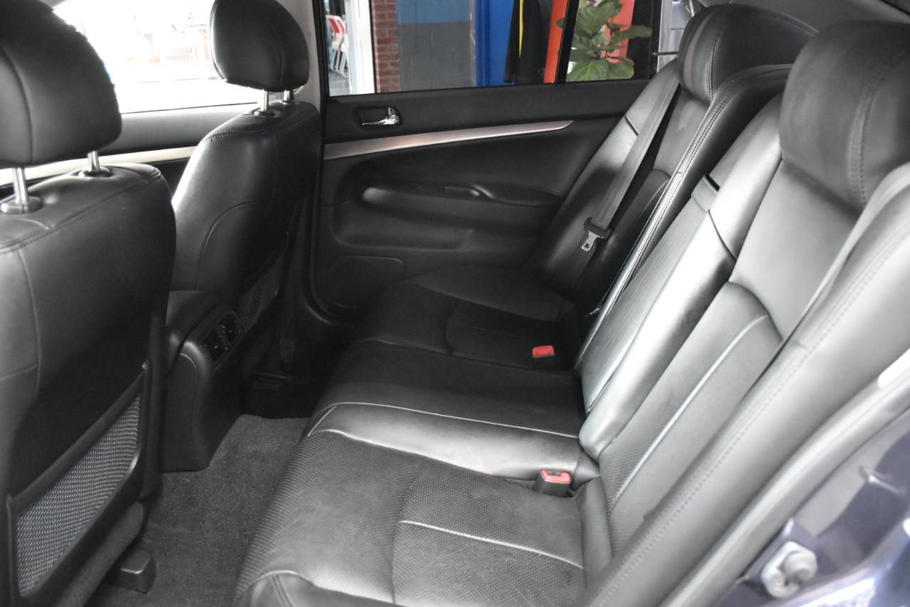 Infiniti G Sedan G37x AWD 2011