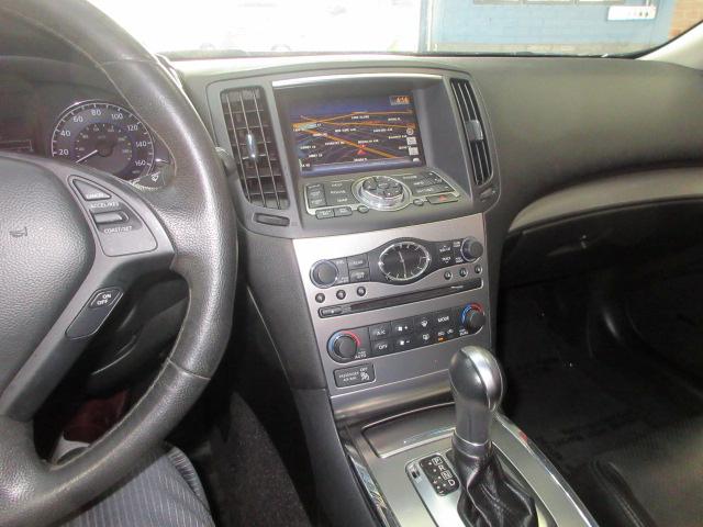 Infiniti G Sedan G37x AWD 2011