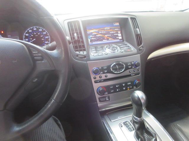 Infiniti G Sedan G37x AWD 2011