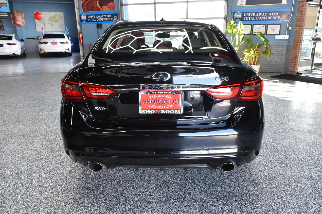 Infiniti Q50 3.0t LUXE AWD 2018