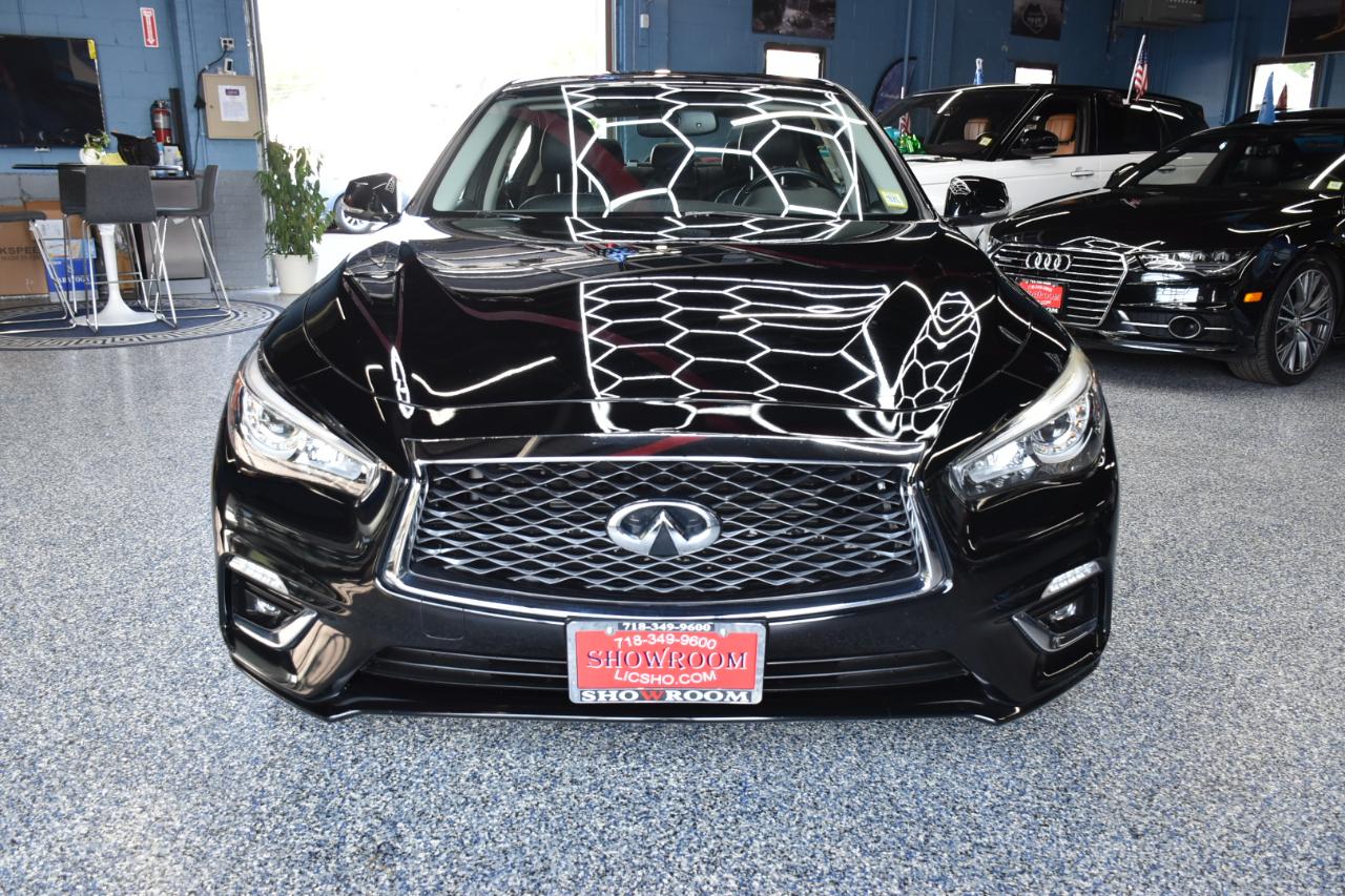 Infiniti Q50 3.0t LUXE AWD 2018