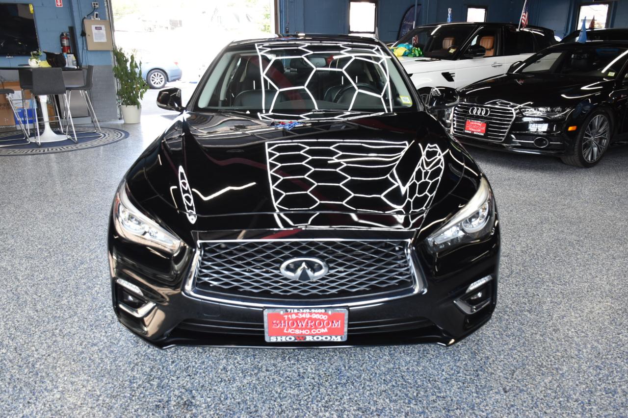 Infiniti Q50 3.0t LUXE AWD 2018