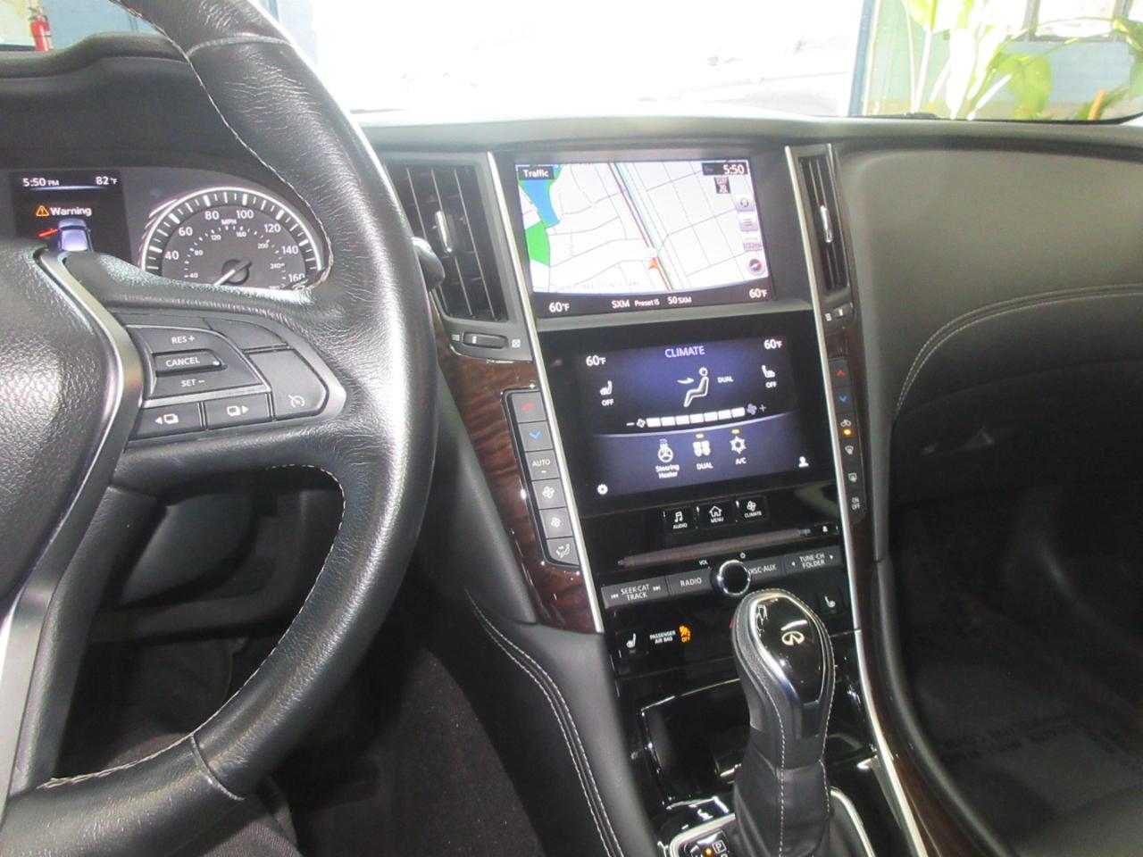 Infiniti Q50 3.0t LUXE AWD 2018