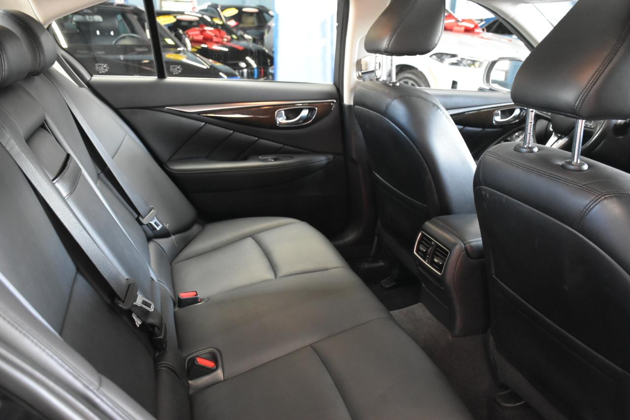 Infiniti Q50 3.0t LUXE AWD 2018